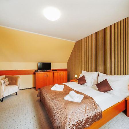 Hotel U Leva Levoča Dış mekan fotoğraf