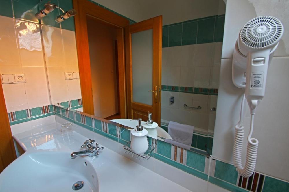 Hotel U Leva Levoča Dış mekan fotoğraf